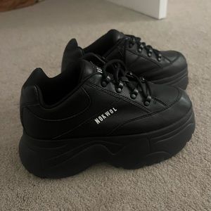 NOKWOL Platform Sneakers